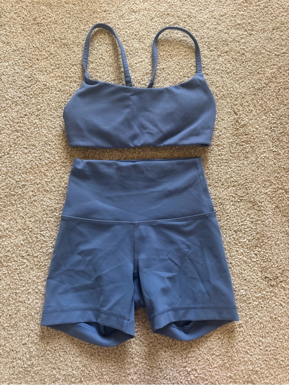 Lululemon blue set - Picture 2 of 4